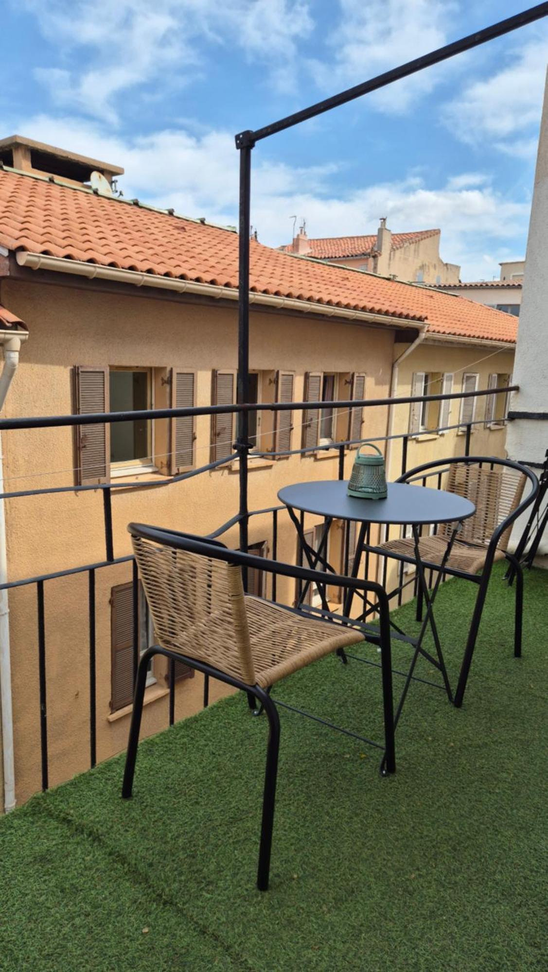 Au Coeur Du Panier Avec Terrasse 2 A 4 Personnes Climatisation Apartment Marseille Ngoại thất bức ảnh